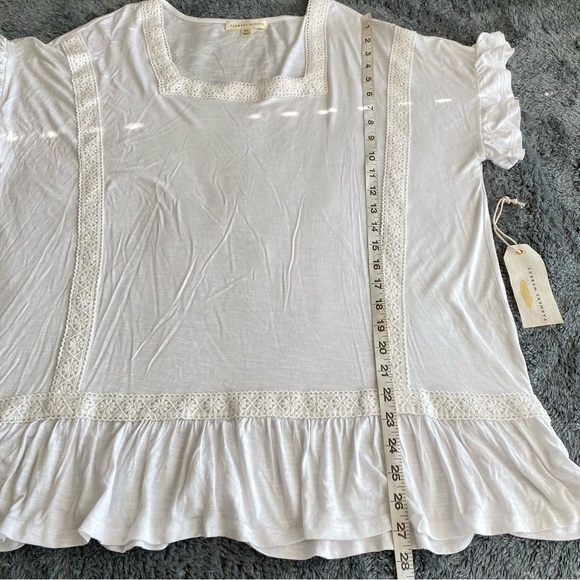 Farmer Market Women's Rayon/Spandex Short Sleeve Top, Ruffle Details, White, XL - Picture 6 of 7